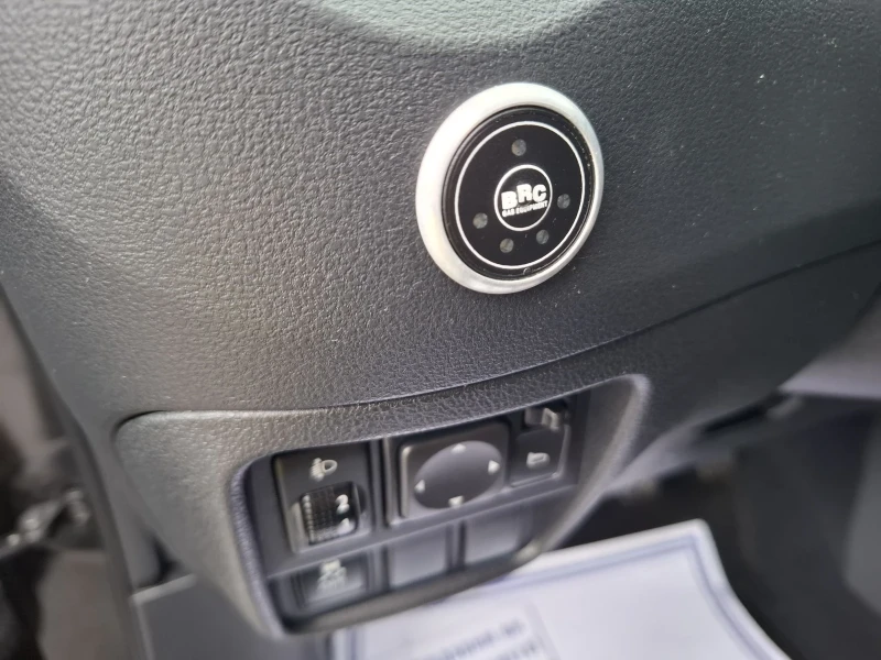 Nissan Juke 1, 6 Бензин/газ-Euro 5B-Сервизна история, снимка 13 - Автомобили и джипове - 51961524