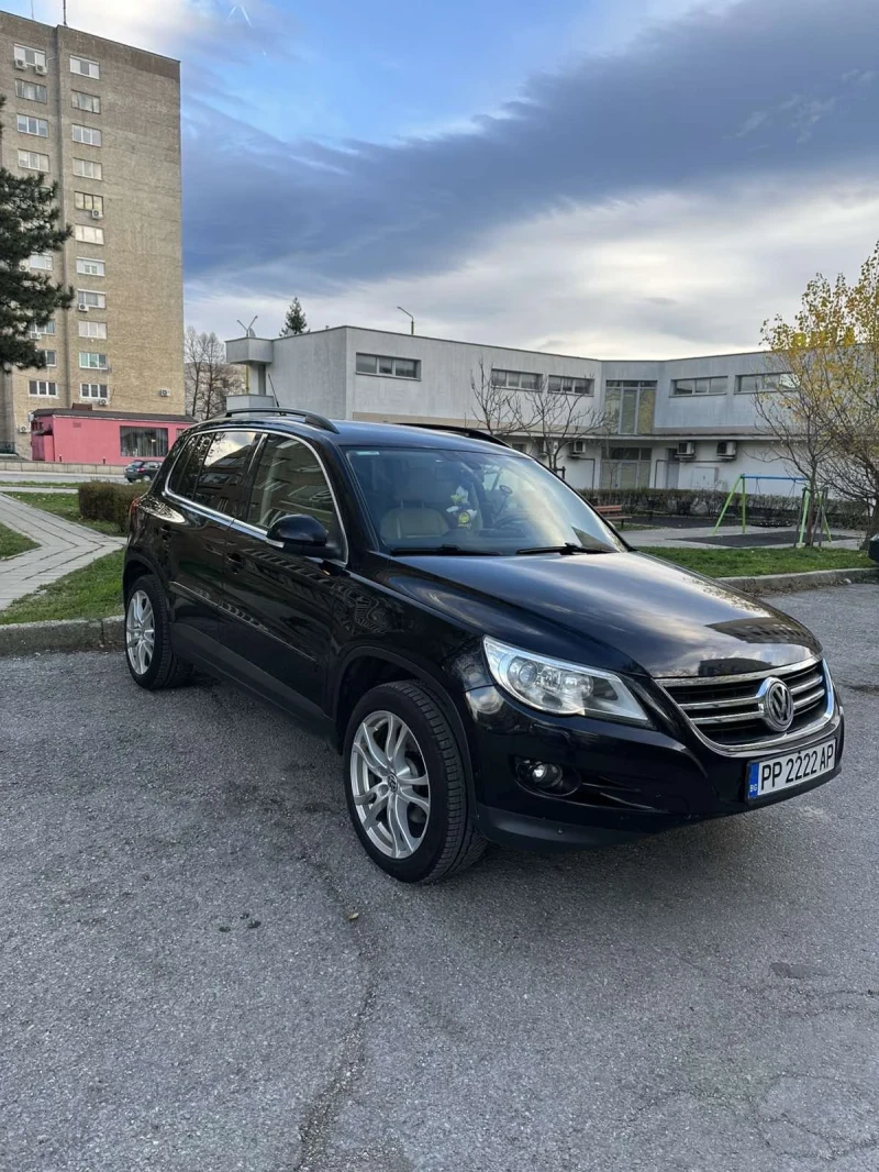 VW Tiguan 2, 0TDI, снимка 2 - Автомобили и джипове - 52567557