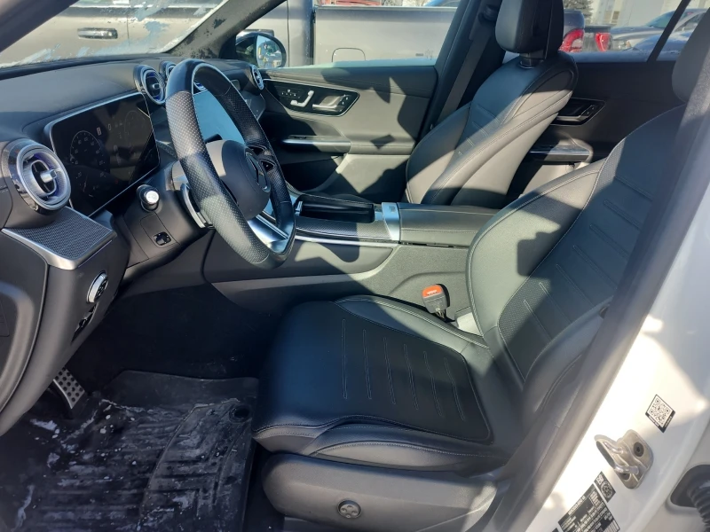 Mercedes-Benz GLC 300 * CARFAX * ФИНАНСИРАНЕ , снимка 5 - Автомобили и джипове - 53172473