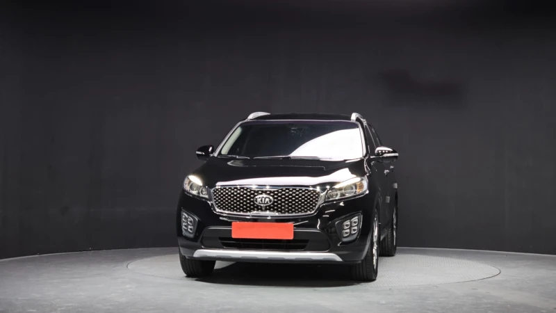 Kia Sorento 2.2CRDI/4x4/Пълна сервизна !!!, снимка 3 - Автомобили и джипове - 53355866