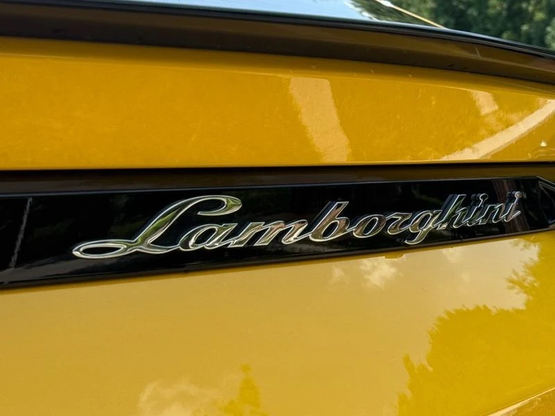 Lamborghini Urus 4.0 Automatic, снимка 3 - Автомобили и джипове - 55813309