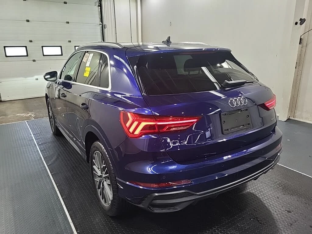 Audi Q3 quattro* Авто-Кредит(ЦЕНА ДО БЪЛГАРИЯ) - изображение 4