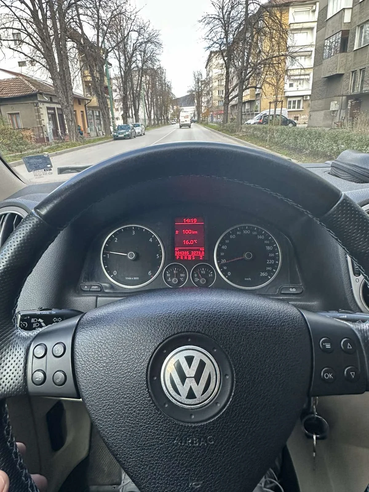 VW Tiguan 2, 0TDI - изображение 10