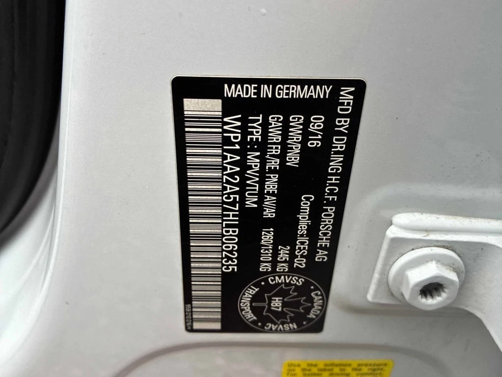 Porsche Macan * AWD 4dr * CARFAX * БЕЗ ПЪРВОНАЧАЛНА ВНОСКА - изображение 10