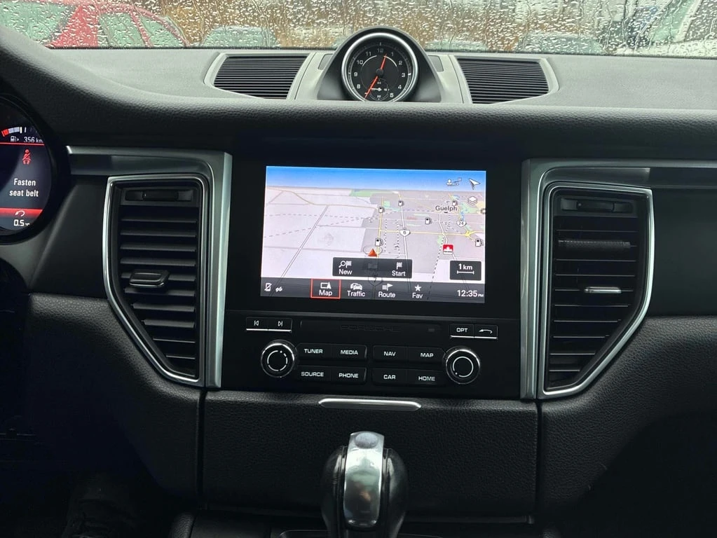 Porsche Macan * AWD 4dr * CARFAX * БЕЗ ПЪРВОНАЧАЛНА ВНОСКА - изображение 9