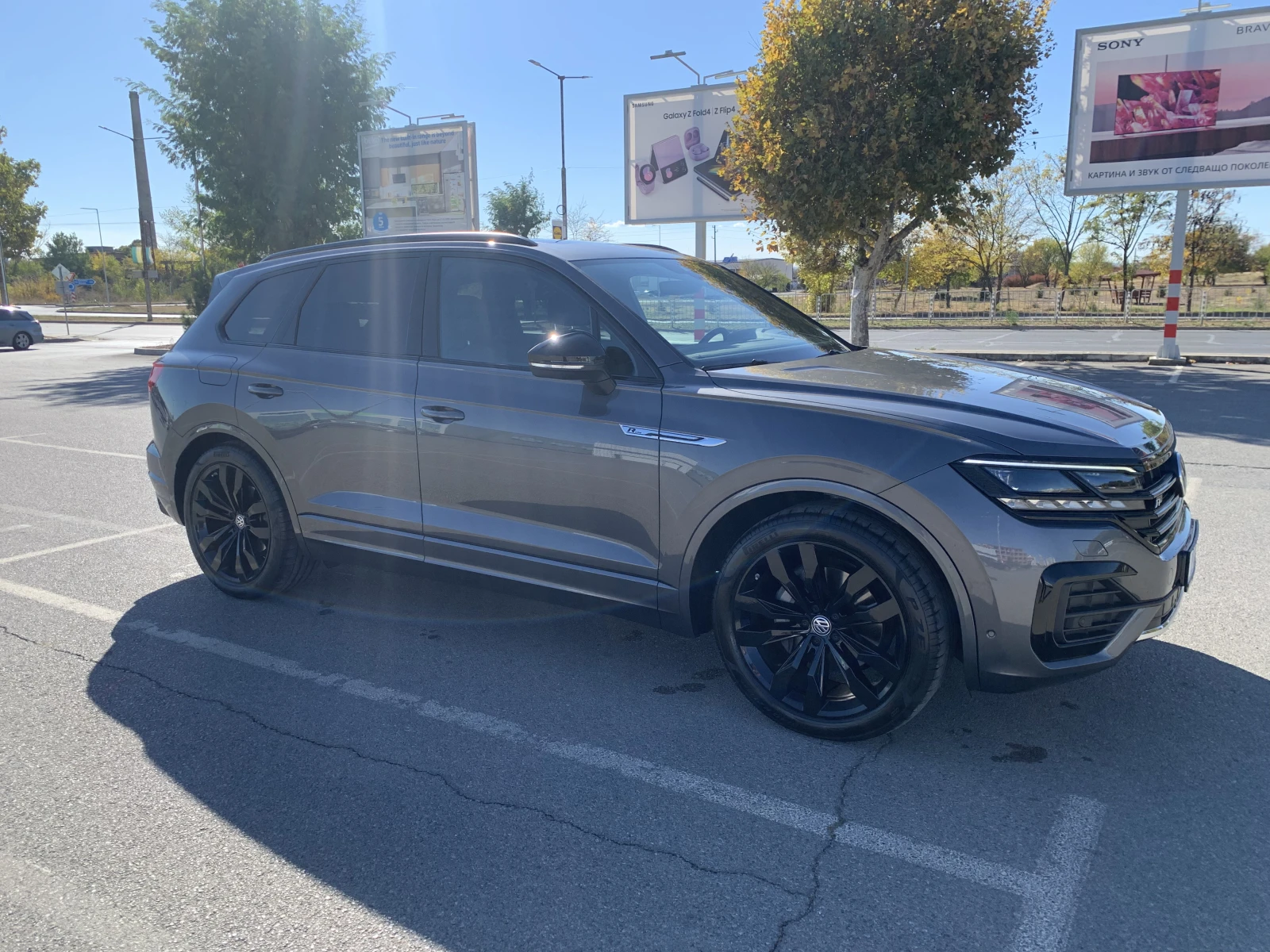 VW Touareg VW Touareg R-LINE MATRIX HEAD UP, снимка 3 - Автомобили и джипове - 54043660