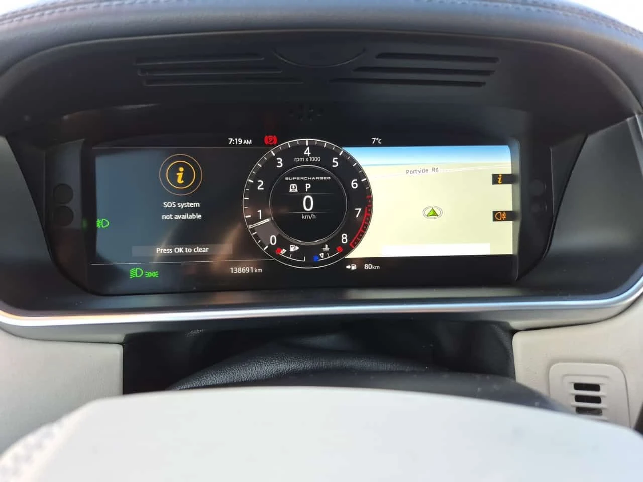 Land Rover Range rover V8 SUPERCHARGED| PANORAMA| LANE ASSIST, снимка 8 - Автомобили и джипове - 54163763