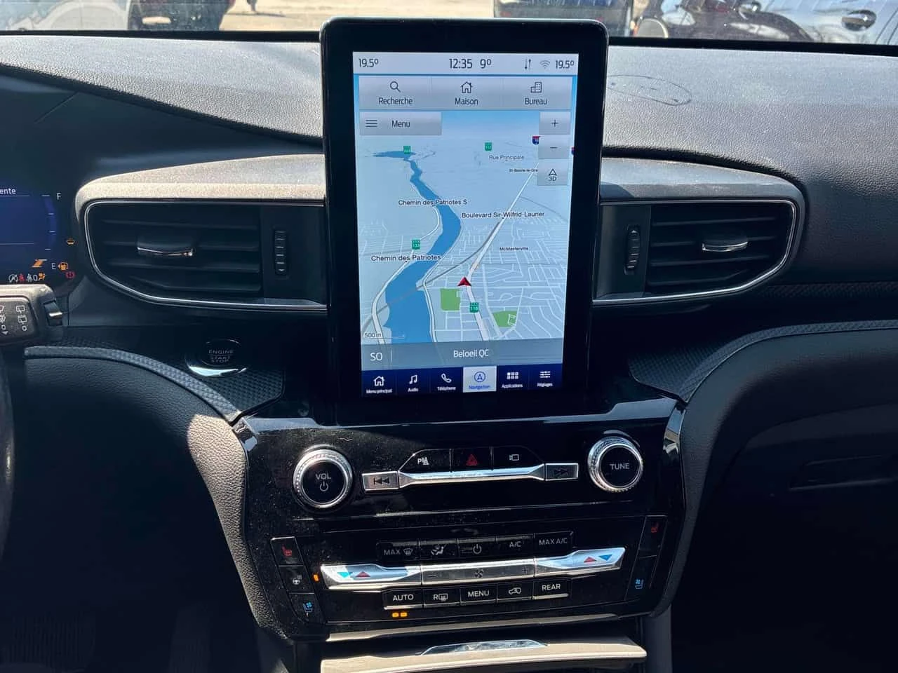 Ford Explorer * ST * CARFAX * БЕЗ ПЪРВОНАЧАЛНА ВНОСКА, снимка 10 - Автомобили и джипове - 54217078