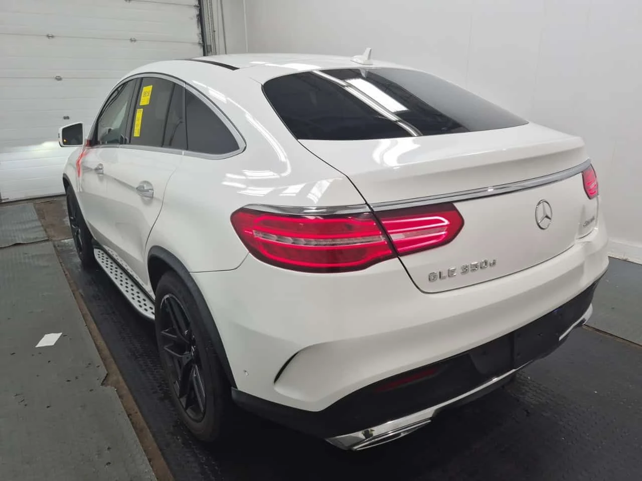 Mercedes-Benz GLE 350 ДИСТРОНИК * H/K * ОПЦИЯ ЗА ФИНАНСИРАНЕ, снимка 4 - Автомобили и джипове - 55288076