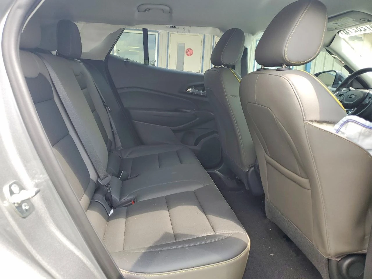 Chevrolet Trax 1.2l Activ, снимка 11 - Автомобили и джипове - 56034497