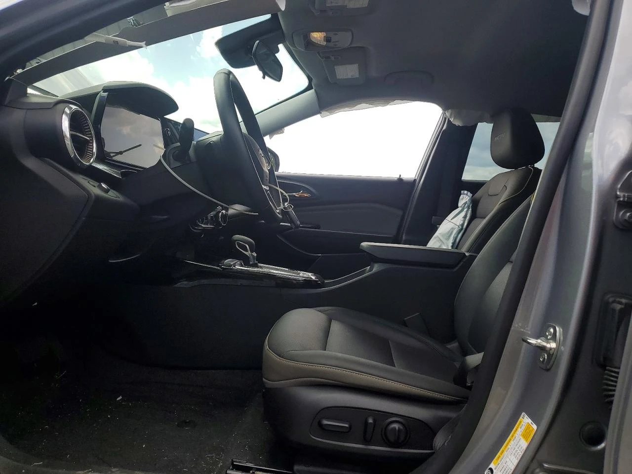 Chevrolet Trax 1.2l Activ, снимка 7 - Автомобили и джипове - 56034497
