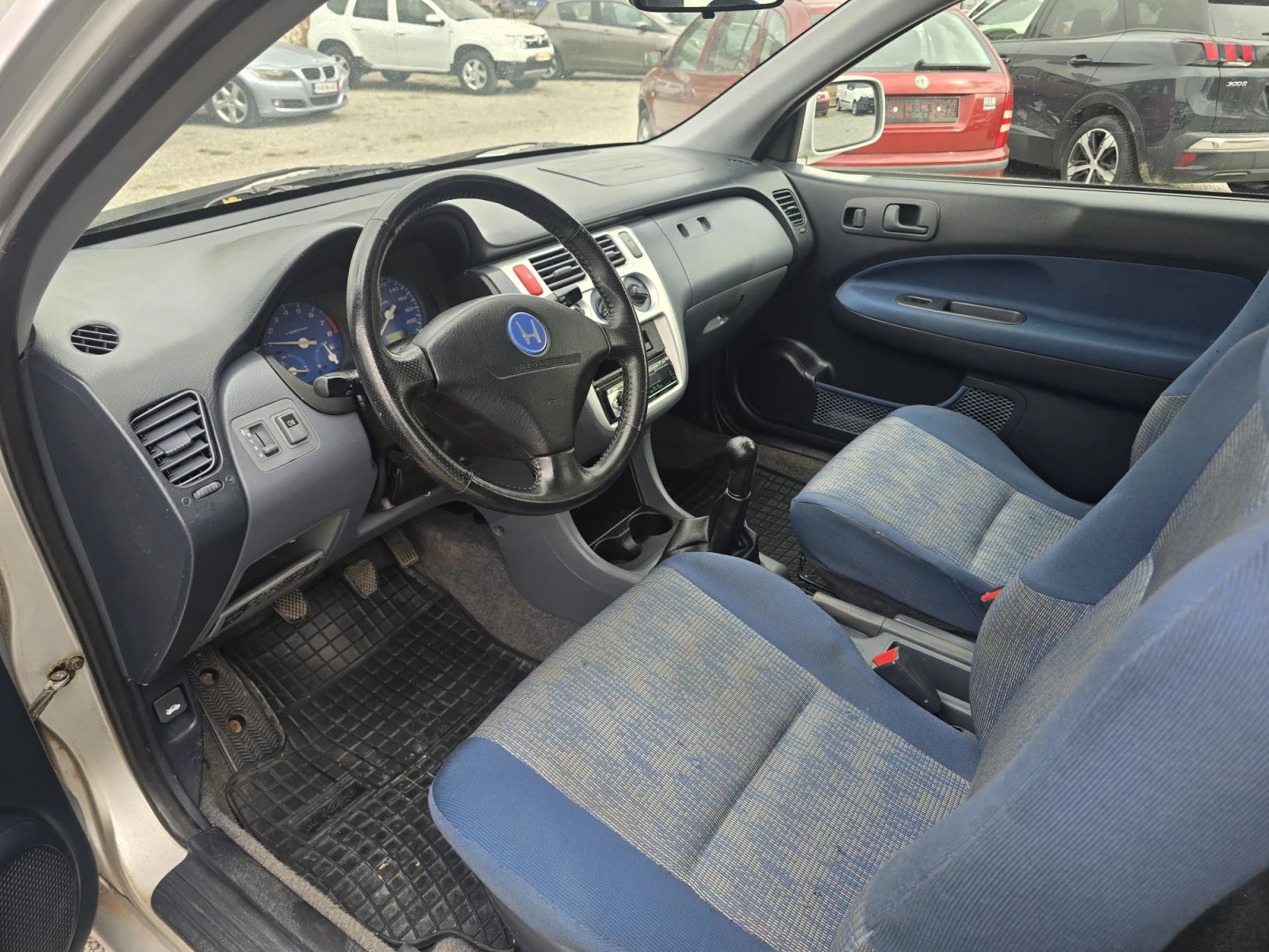 Honda Hr-v 1.6i 4x4, снимка 3 - Автомобили и джипове - 56447273