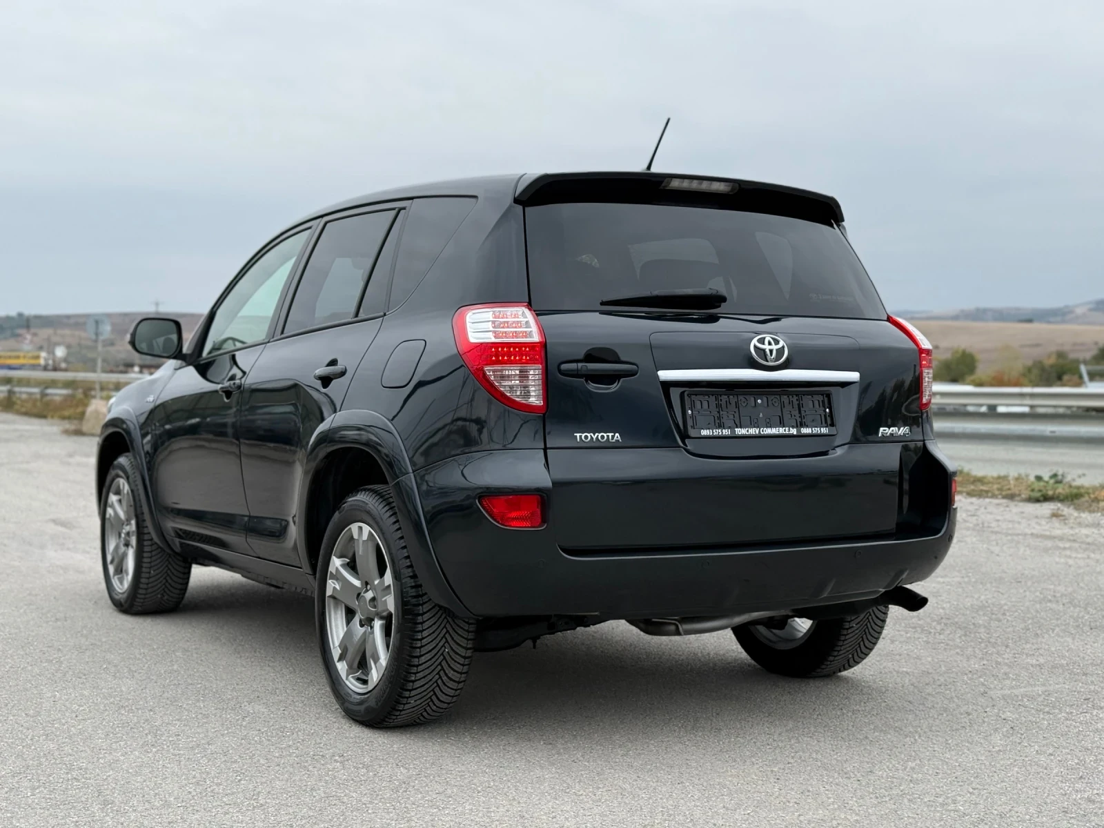 Toyota Rav4 2.2-�������-4�4-���������-�������-������-��������� | Mobile.bg � ����������� 4