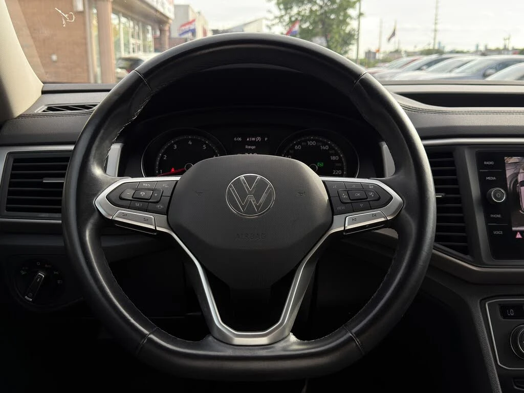 VW Atlas 4MOTION* ПОДГРЕВ* КАМЕРА* ДИСТРОНИК* , снимка 7 - Автомобили и джипове - 56727128