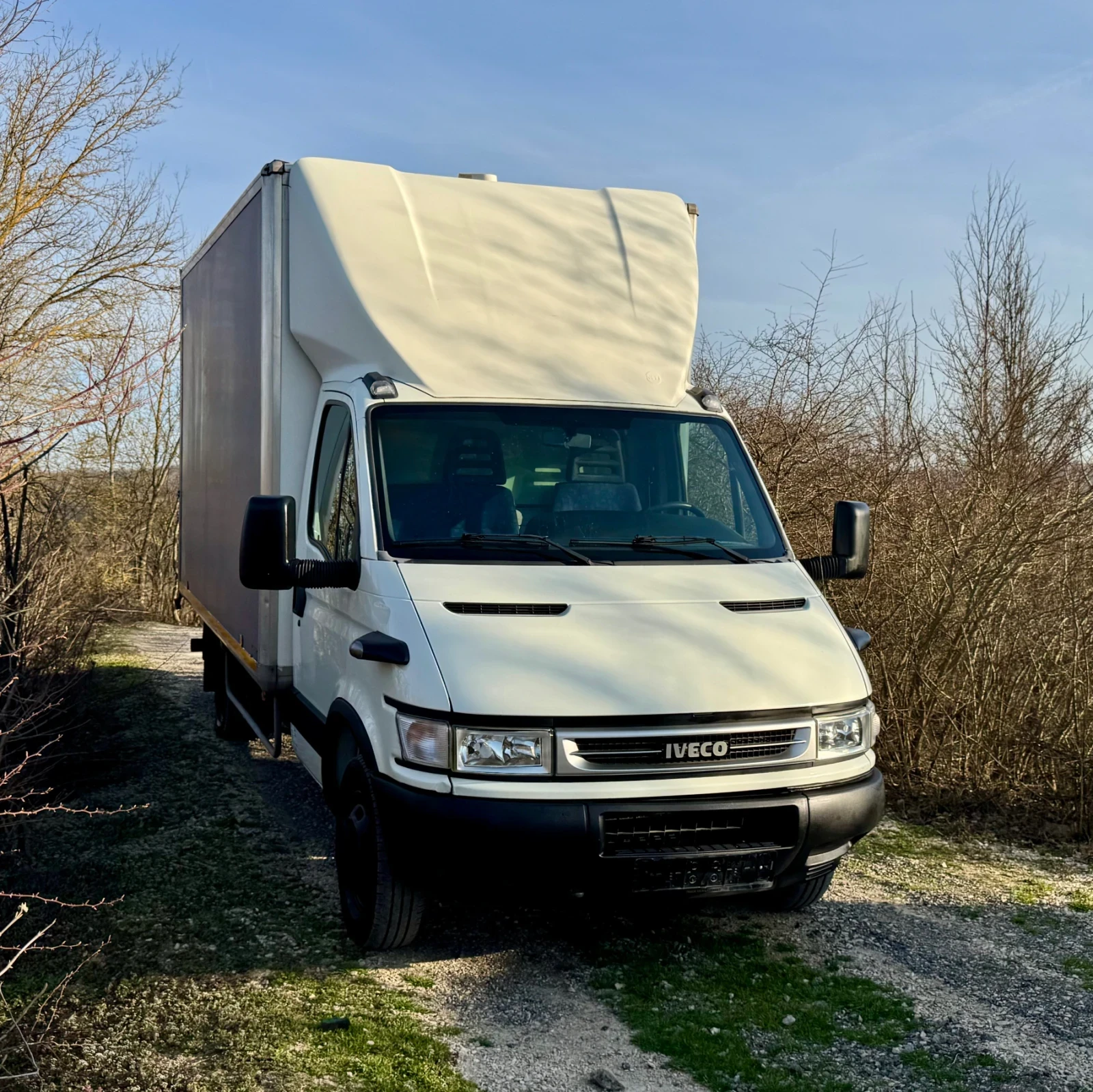 Iveco Daily 4.30м. ДЪЛЖИНА* Падащ борд* Реален пробег, снимка 10 - Бусове и автобуси - 55707690