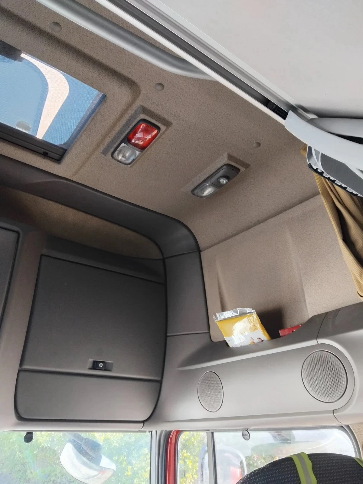 Daf XF 105 FT Нов внос от Швейцария!Интардер!Smart Tacho 2, снимка 11 - Камиони - 53832512