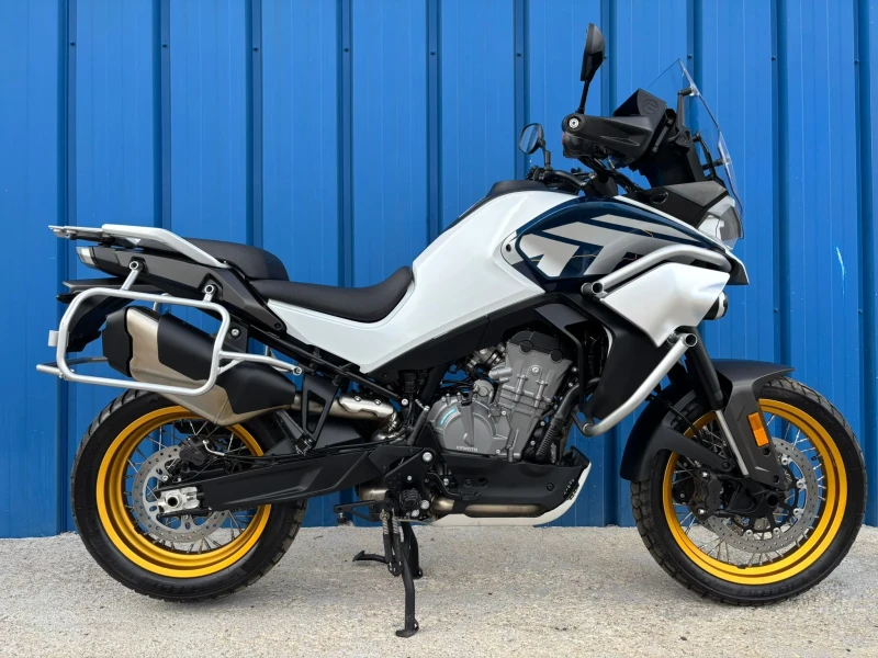 Cfmoto MT 800 Explore edition 