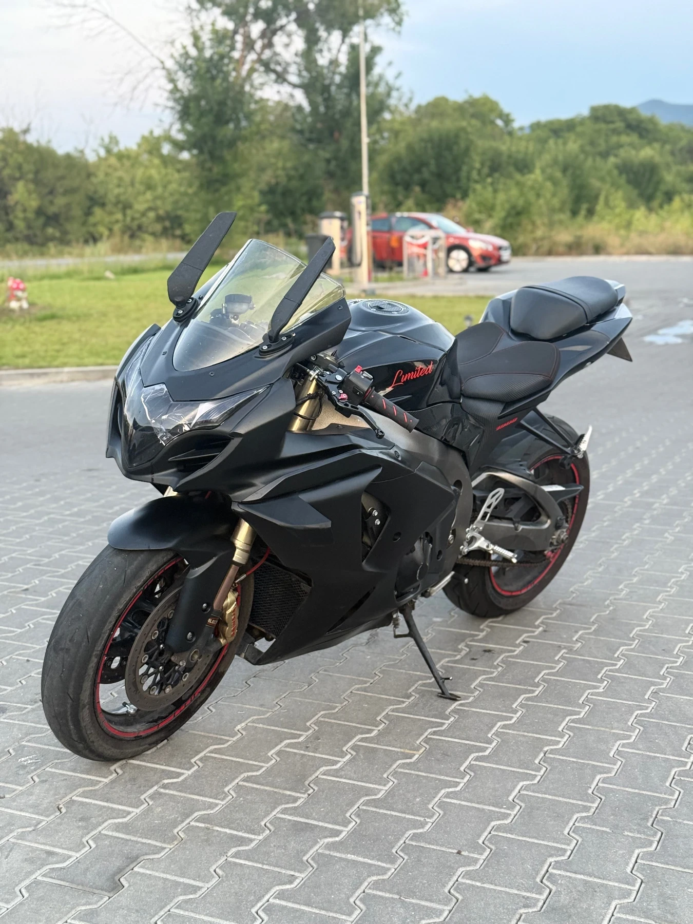 Suzuki Gsxr L1 1000 - изображение 2