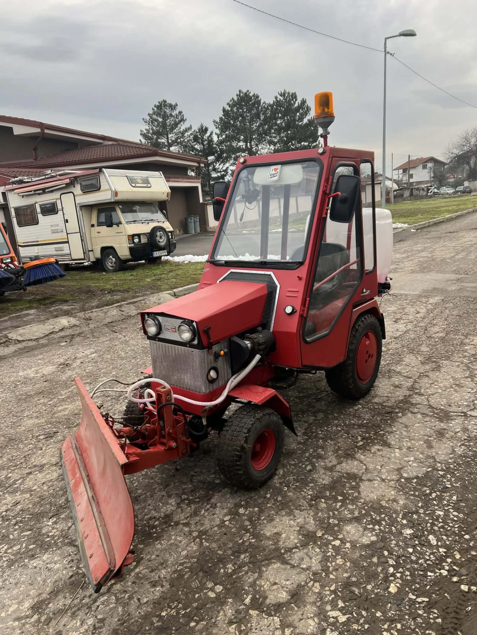 Специализирани машини Други Gutbrod 2500 - изображение 3