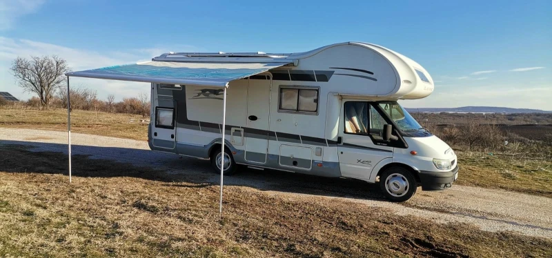 Кемпер Laika Ford, снимка 6 - Каравани и кемпери - 52551642