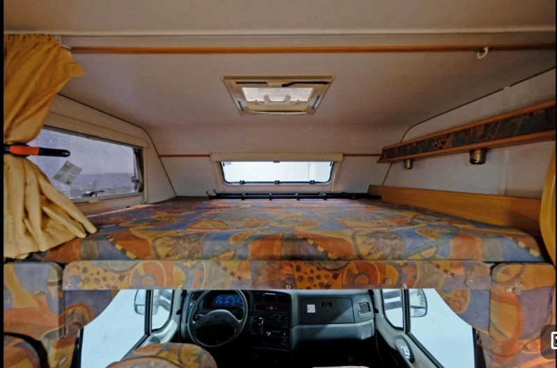 Кемпер LMC LIBERTY, снимка 9 - Каравани и кемпери - 53304506