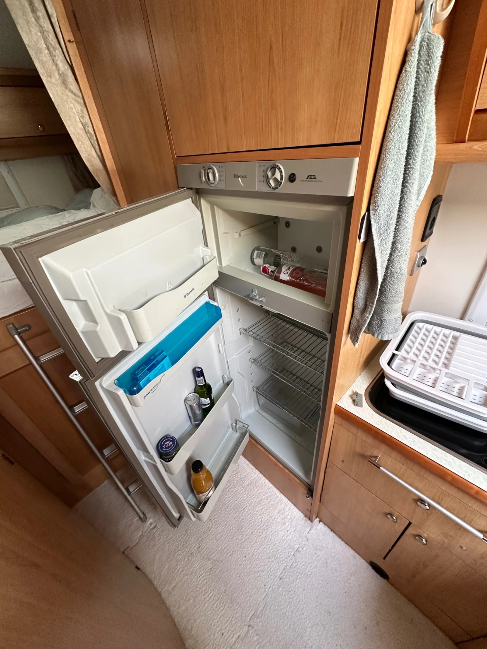  Laika Ford | Mobile.bg   12