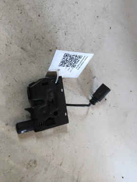 ����� �� �������� �� ����� ������ ����� 8U0826509 Audi Q3