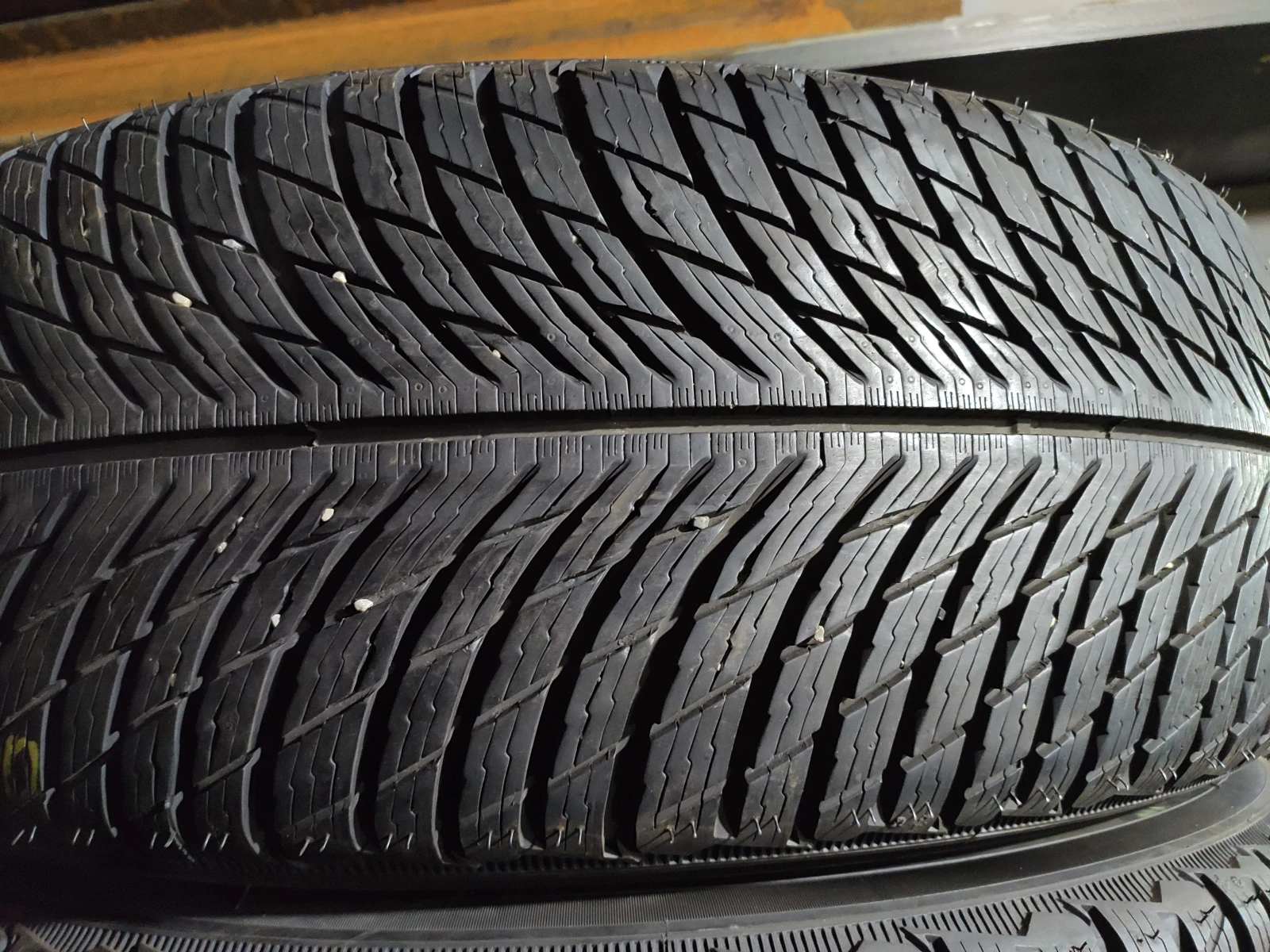  225/60R18 | Mobile.bg   1