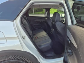 Peugeot 3008 1.2i PureTech 130кс, снимка 10