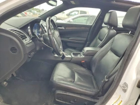 Chrysler 300c 5.7 HEMI AWD, снимка 4