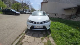 Обява за продажба на Toyota Auris ~16 000 лв. - изображение 1
