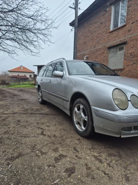 Mercedes-Benz E 220 - 850 € / 1662.46 лв. - 97408919 2