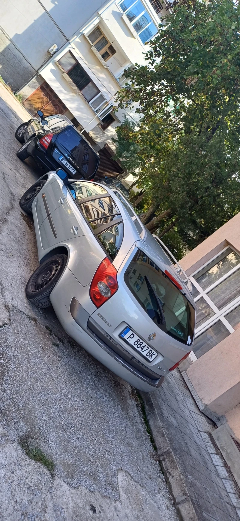 Renault Laguna 1.9 Dci 120к.с, снимка 2 - Автомобили и джипове - 47615896