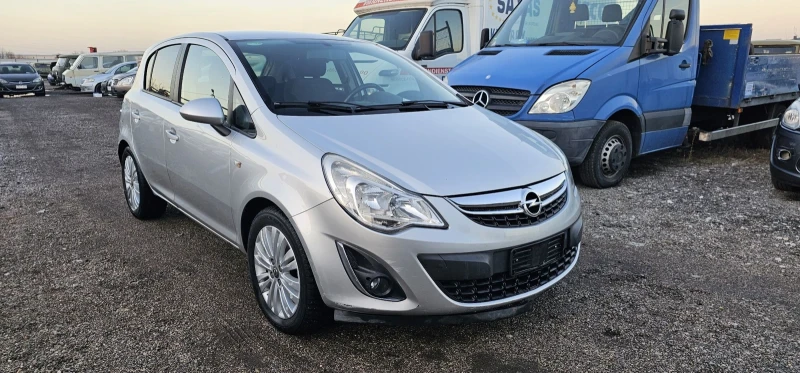 Opel Corsa 1.3cdti , снимка 3 - Автомобили и джипове - 48116311