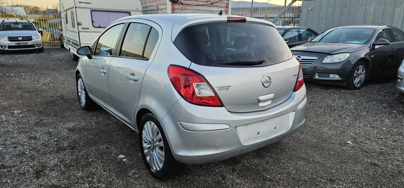 Opel Corsa 1.3cdti , снимка 11 - Автомобили и джипове - 48116311