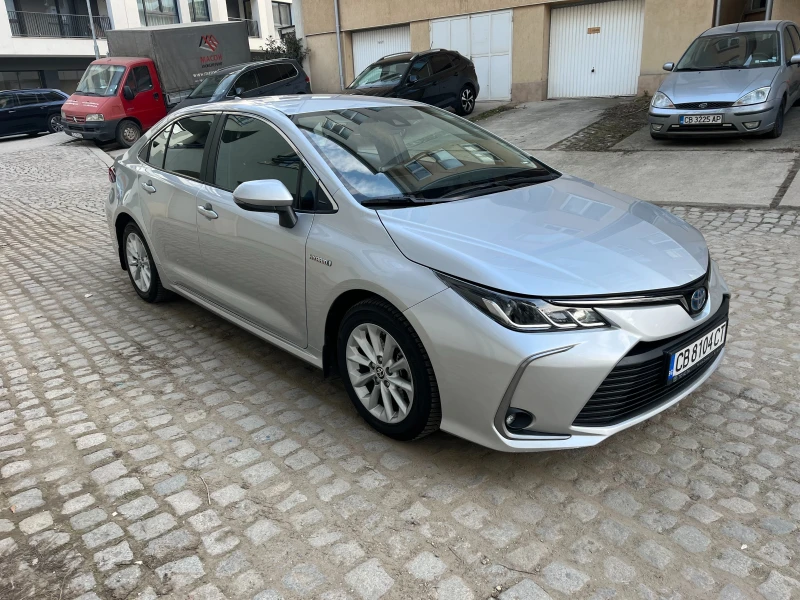 Toyota Corolla 1.8 CVT Executive Hybrid- ГАРАНЦИЯ, снимка 1 - Автомобили и джипове - 49123453