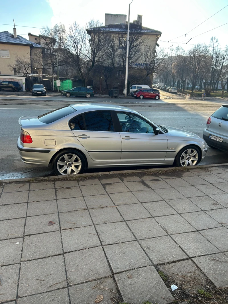 BMW 330, снимка 2 - Автомобили и джипове - 49235185