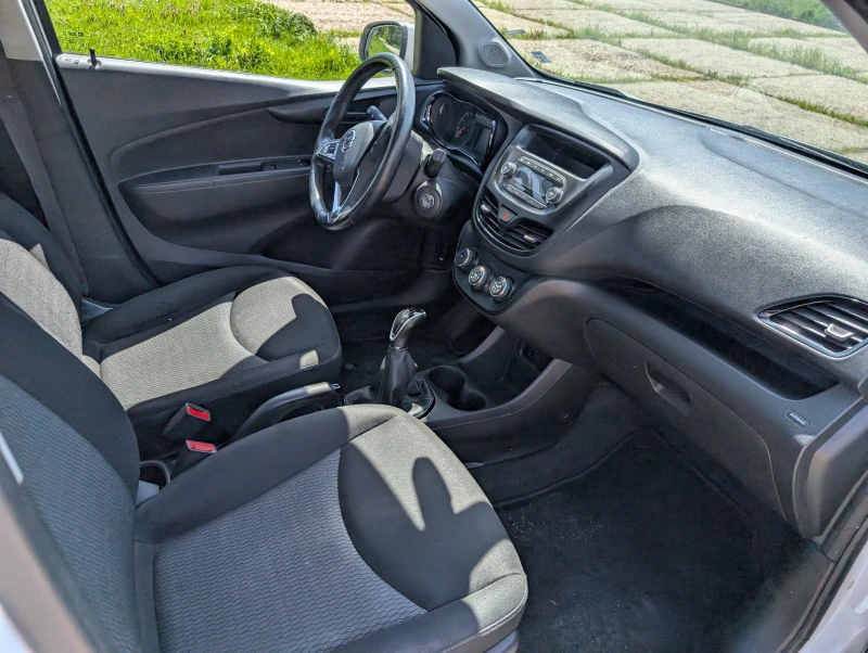 Opel Karl 1.0i EURO 6, снимка 6 - Автомобили и джипове - 52262681