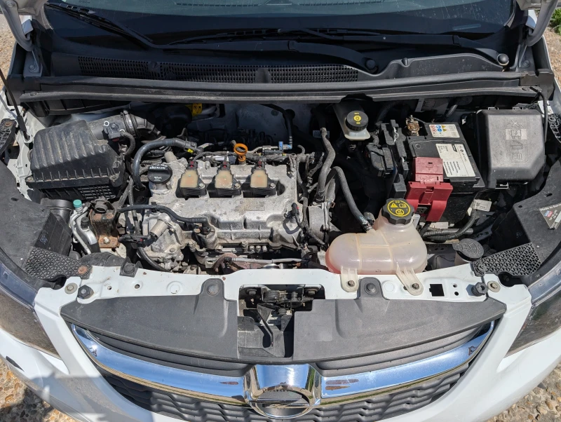 Opel Karl 1.0i EURO 6, снимка 8 - Автомобили и джипове - 52262681