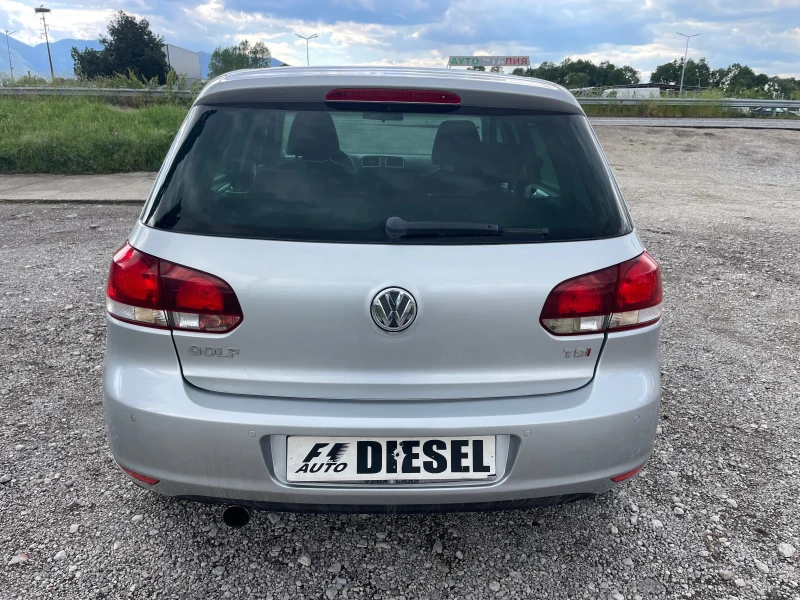 VW Golf TDI-DSG-HI-LINE-NAVI-ITALIA, снимка 10 - Автомобили и джипове - 50453353