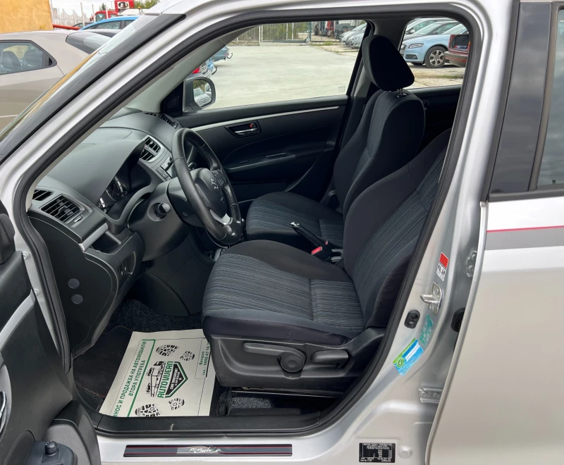 Suzuki Swift 1.2i-90к.с-4х4, снимка 8 - Автомобили и джипове - 52098716