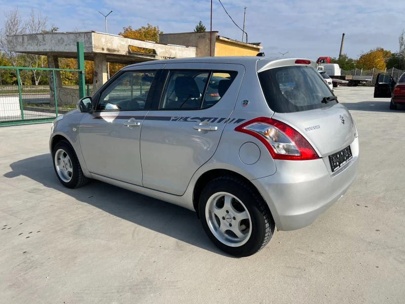 Suzuki Swift 1.2i-90к.с-4х4, снимка 6 - Автомобили и джипове - 52098716