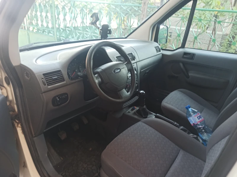 Ford Connect Т 200, снимка 12 - Автомобили и джипове - 52725881