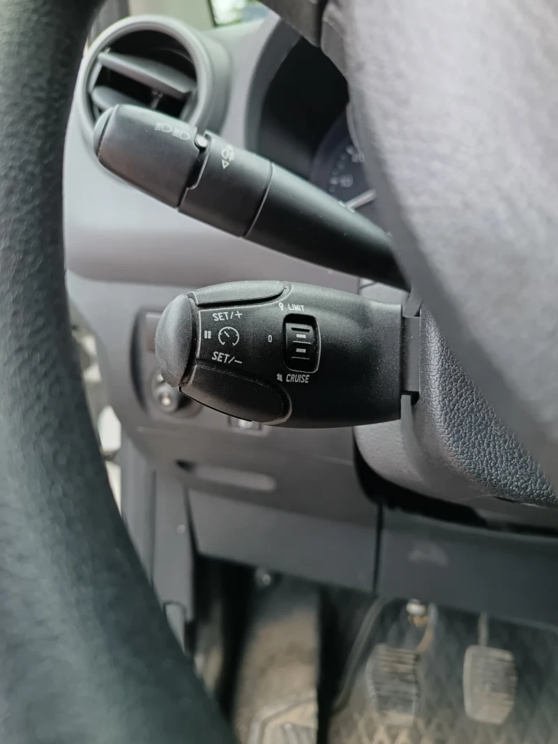 Citroen Berlingo, снимка 6 - Автомобили и джипове - 53064738