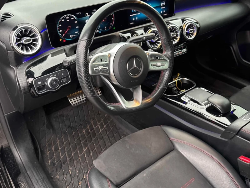 Mercedes-Benz A 220 * CARFAX * БЕЗ ПЪРВОНАЧАЛНА ВНОСКА, снимка 5 - Автомобили и джипове - 53079193