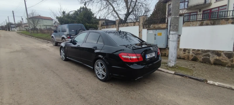 Mercedes-Benz E 350, снимка 5 - Автомобили и джипове - 53304262