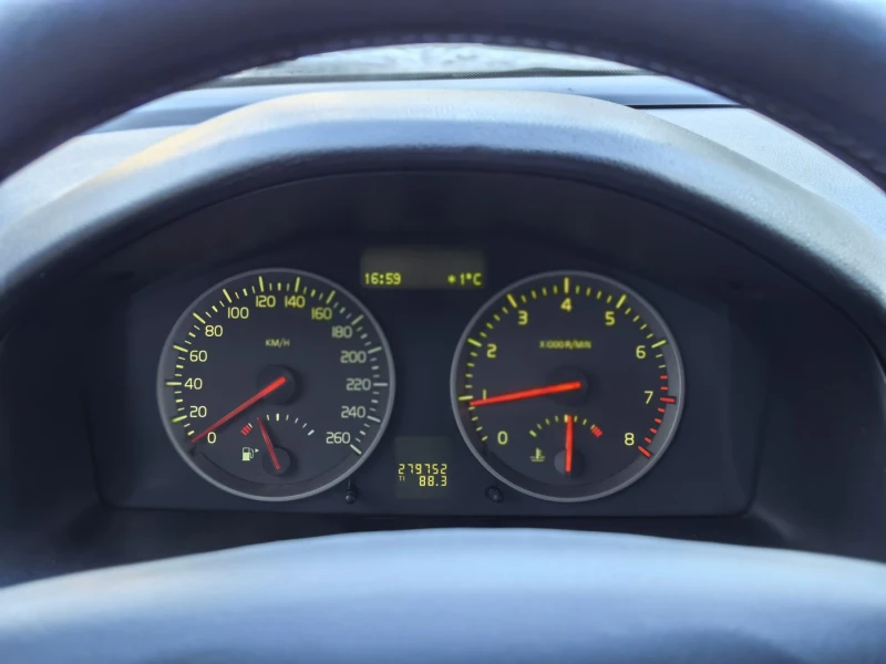 Volvo V50, снимка 6 - Автомобили и джипове - 53343179