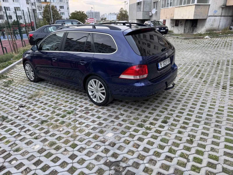 VW Golf, снимка 2 - Автомобили и джипове - 53503751