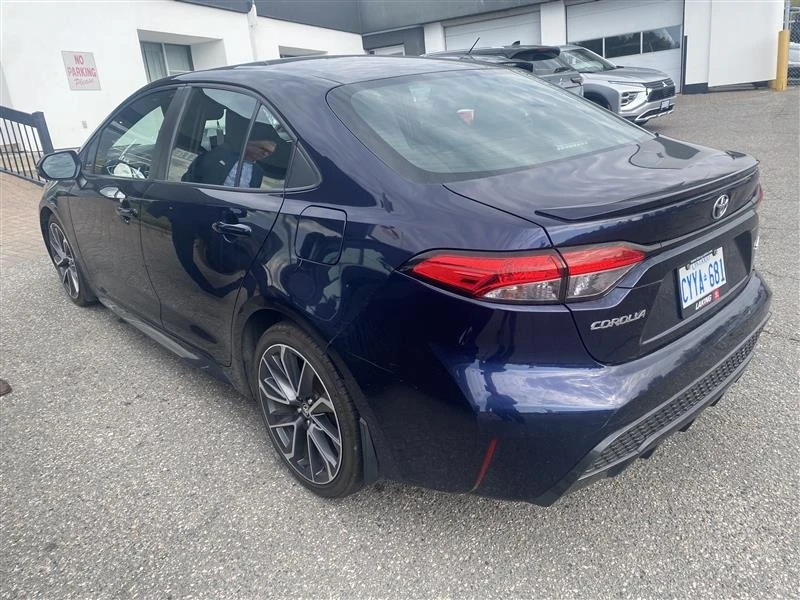 Toyota Corolla SE * * РЪЧКА * * CARFAX * * АВТО КРЕДИТ * *  - изображение 4