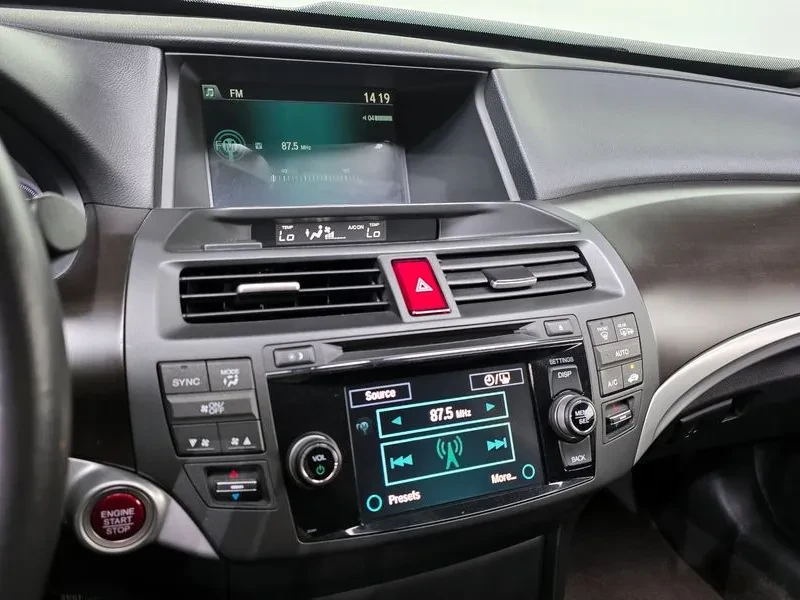Honda Accord 3.5 1St Generation, снимка 14 - Автомобили и джипове - 55841323